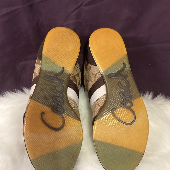 Coach shoes - Picture 2 of 2